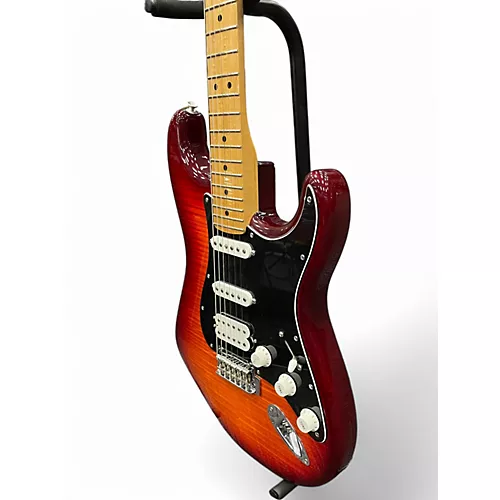 Used Fender Player Stratocaster AGED CHERRY Solid Body Electric Guitar AGED CHERRY - musicians--Friend