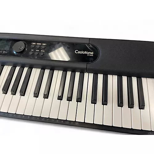Used Casio CTS410 Portable Keyboard - musicians--Friend