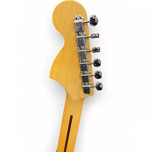 Used 2010 Fender 1960S Stratocaster Olympic White Solid Body Electric Guitar Olympic White - musicians--Friend