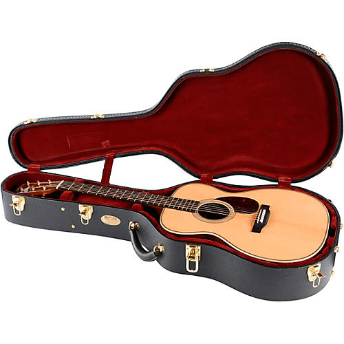 Martin OM-28E Modern Deluxe Orchestra Acoustic-Electric Guitar Natural - musicians--Friend