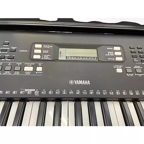 Used Yamaha PSRE363 61 Key Portable Keyboard - musicians--Friend