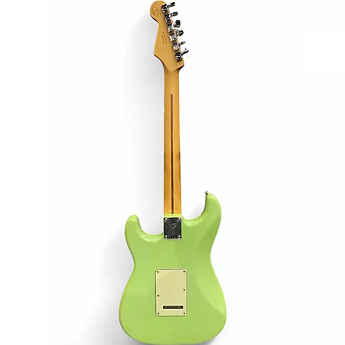 Used 2019 Fender Player Stratocaster Sea Foam Pearl Solid Body Electric Guitar Sea Foam Pearl - musicians--Friend
