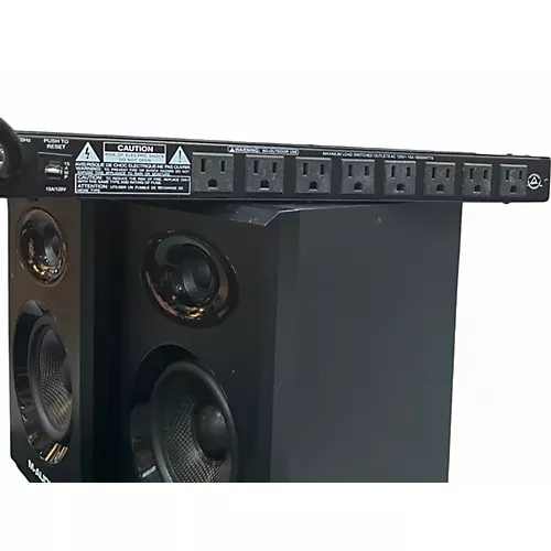 Used Furman Model m8 power conditioner Power Conditioner - musicians--Friend