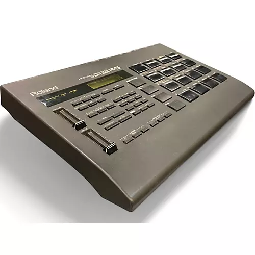 Used Roland R-5 Drum Machine - musicians--Friend
