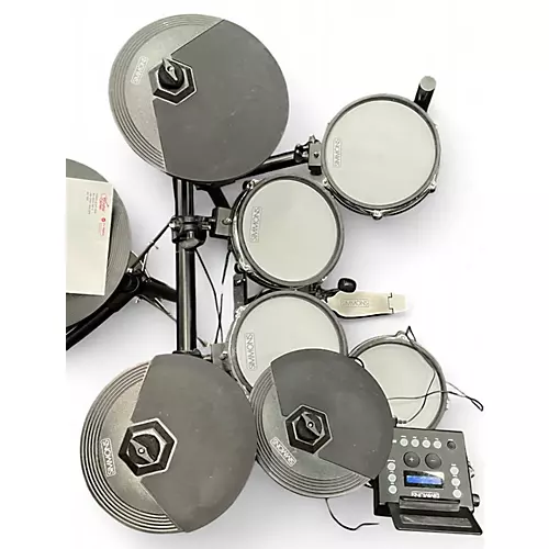 Used Simmons SD600 Electric Drum Set - musicians--Friend