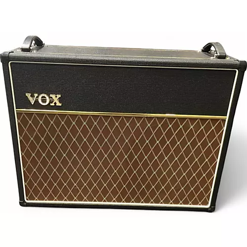 Used VOX V212C Guitar Cabinet - musicians--Friend