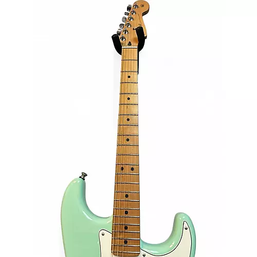 Used Fender PLAYER STRATOCASTER ROASTED MAPLE NECK Seafoam Green Solid Body Electric Guitar Seafoam Green - musicians--Friend