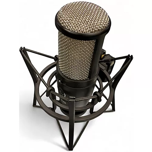 Used AKG P420 Project Studio Condenser Microphone - musicians--Friend