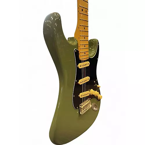 Used 2017 Fender American Professional Stratocaster SSS Olive Solid Body Electric Guitar Olive - musicians--Friend