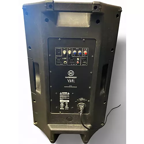 Used Harbinger VARI V2115 Powered Speaker - musicians--Friend