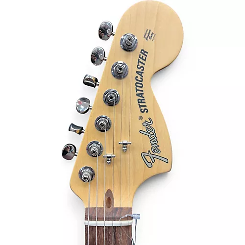 Used Fender American Performer Stratocaster SSS Alpine White Solid Body Electric Guitar Alpine White - musicians--Friend