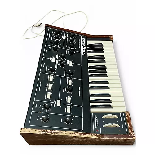 Used Moog PRODIGY Synthesizer - musicians--Friend