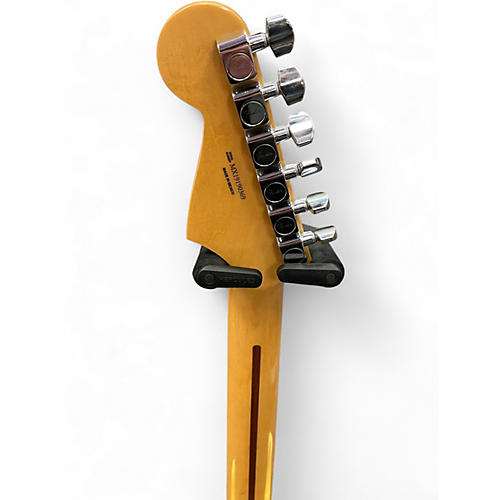 Used Fender Player Stratocaster Buttercream Solid Body Electric Guitar Buttercream - musicians--Friend