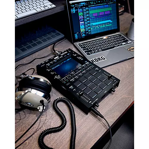 KORG KAOSS Replay Dynamic Effects Processor and Sampler - musicians--Friend