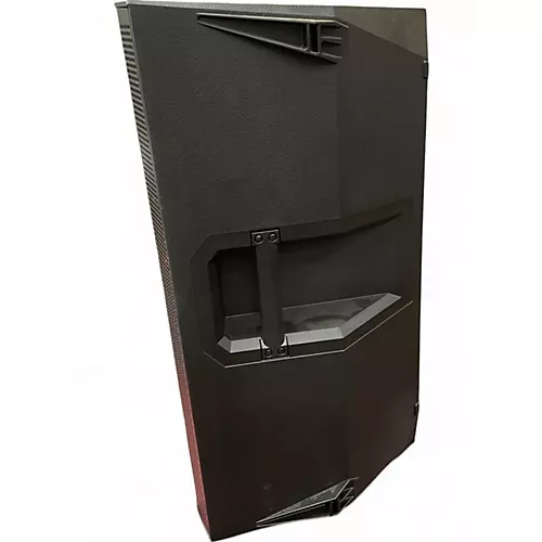 Used Mackie THUMP 15BST Powered Speaker - musicians--Friend