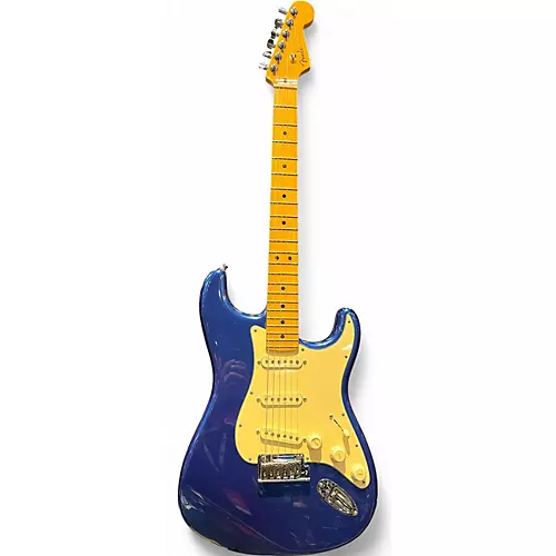 Used 2023 Fender American Ultra Stratocaster Metallic Blue Solid Body Electric Guitar Metallic Blue - musicians--Friend