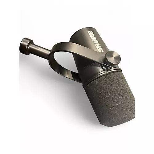 Used Shure MV7X Dynamic Microphone - musicians--Friend