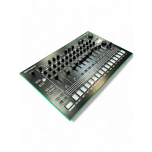 Used Roland TR-8 Drum Machine - musicians--Friend
