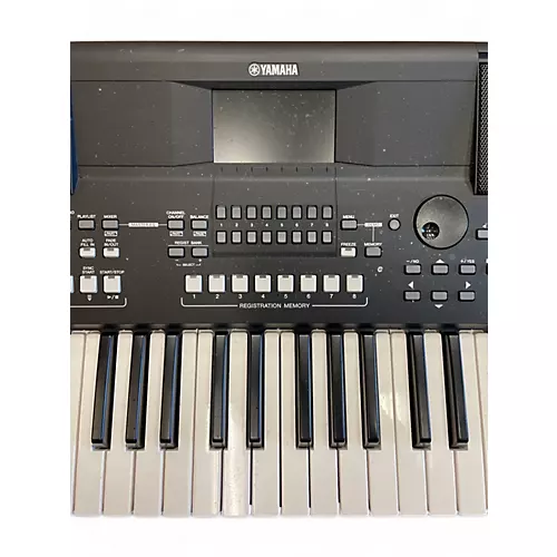 Used Yamaha PSRSX600 Digital Piano - musicians--Friend