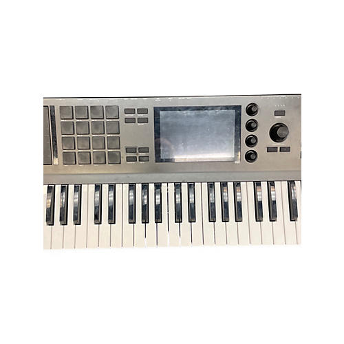 Used Akai Professional MPC Key 61 Keyboard Workstation - musicians--Friend