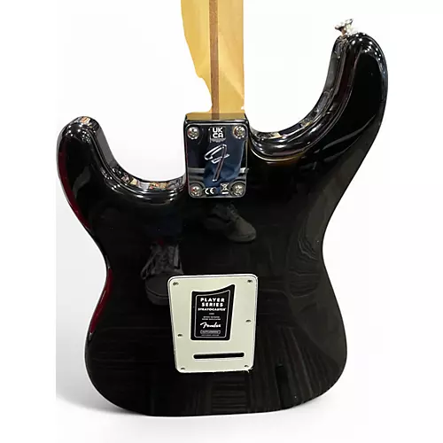 Used Fender Player Stratocaster Black Solid Body Electric Guitar Black - musicians--Friend