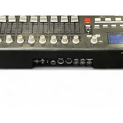 Used Akai Professional MPK61 61 Key MIDI Controller - musicians--Friend