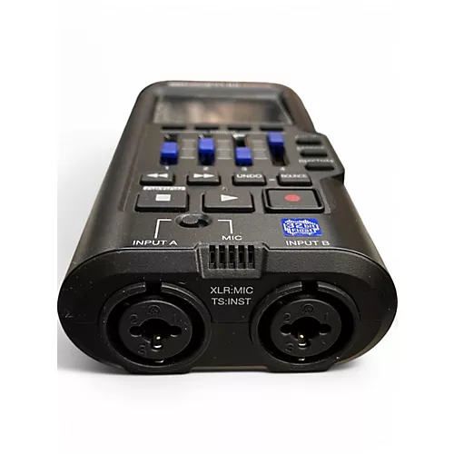 Used 2024 Zoom R4 MultiTrack Recorder - musicians--Friend