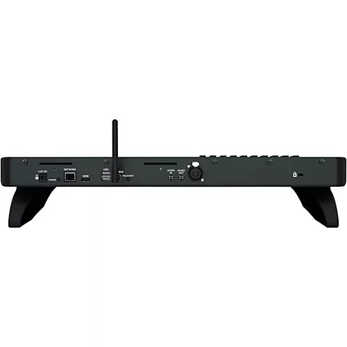 Chamsys QuickQ 10 Console - musicians--Friend