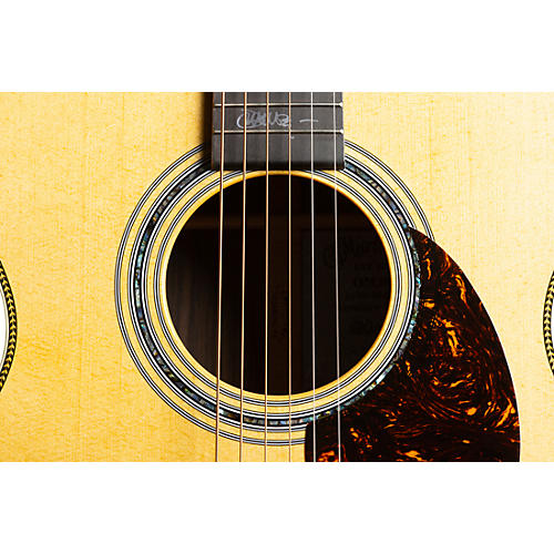 Martin Special Edition OMJM John Mayer Signature Orchestra Model Acoustic-Electric Guitar Natural - musicians--Friend