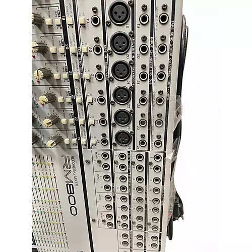 Used Yamaha rm800 Mixer - musicians--Friend