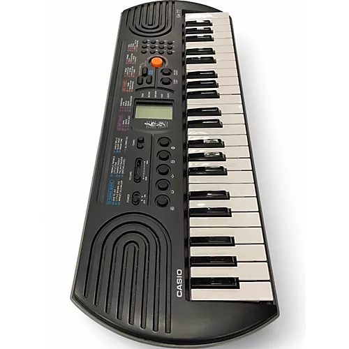 Used Casio SA-77 Portable Keyboard - musicians--Friend