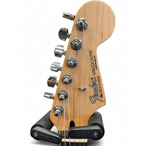 Used Fender Standard Stratocaster Sunburst Solid Body Electric Guitar Sunburst - musicians--Friend