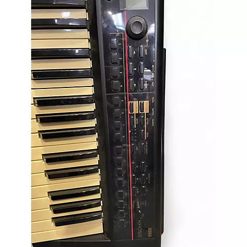 Used KORG KROSS - musicians--Friend