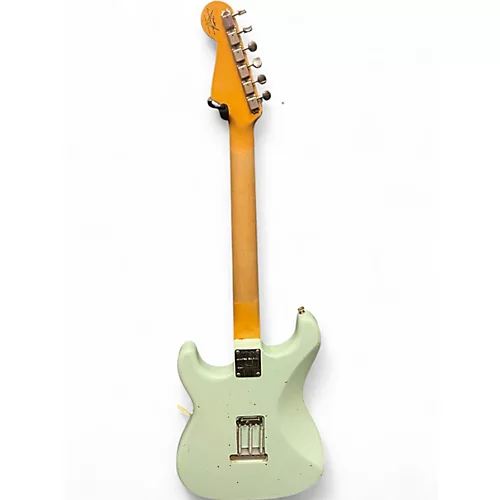 Used 2021 Fender Limited Edition 60's Journeyman Stratocaster Surf Green Solid Body Electric Guitar Surf Green - musicians--Friend