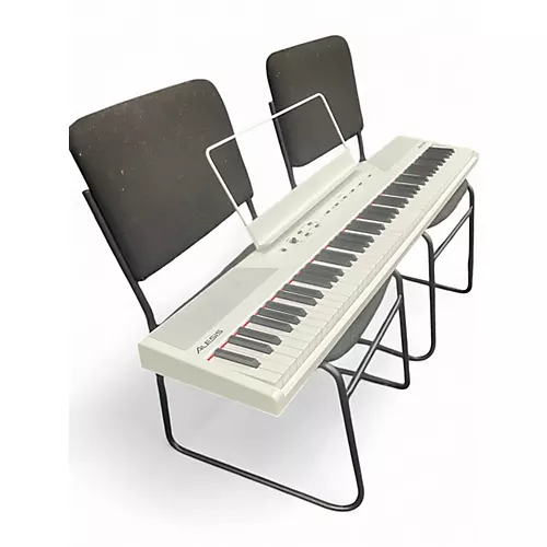 Used Alesis RECITAL 88 KEY - musicians--Friend
