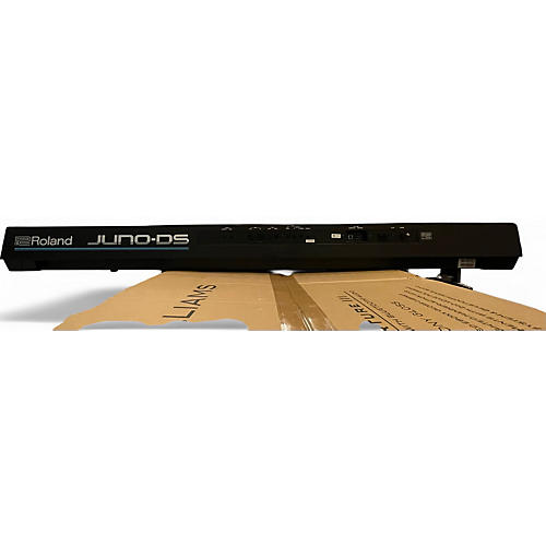 Used Roland Juno DS 88 Synthesizer - musicians--Friend