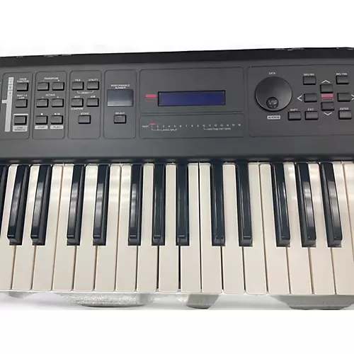 Used Yamaha MX49 49 Key Keyboard Workstation - musicians--Friend