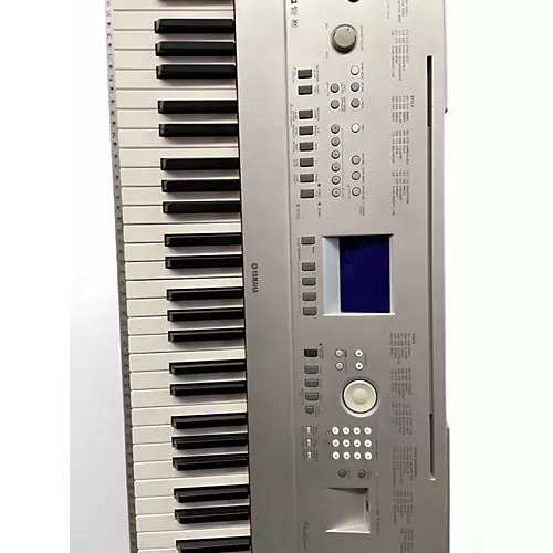 Used Yamaha DGX-640 Digital Piano - musicians--Friend