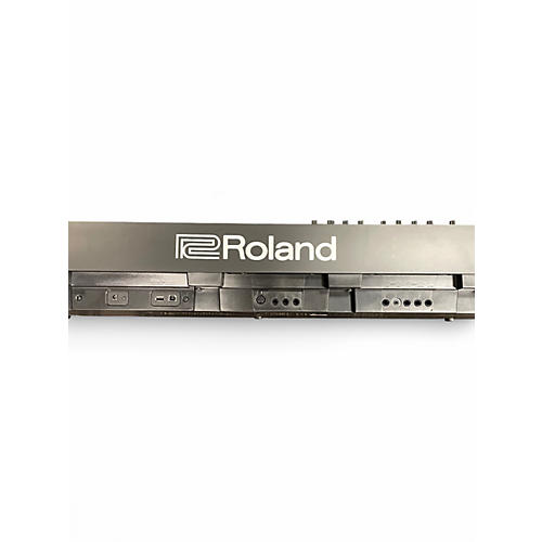 Used Roland RD-88 Keyboard Workstation - musicians--Friend