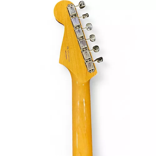 Used Fender Vintera 60s Stratocaster 2 Color Sunburst Solid Body Electric Guitar 2 Color Sunburst - musicians--Friend