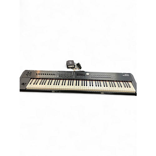 Used Roland RD2000 Stage Piano - musicians--Friend