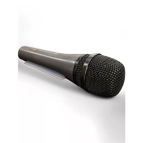 Used Sennheiser E835 Dynamic Microphone - musicians--Friend