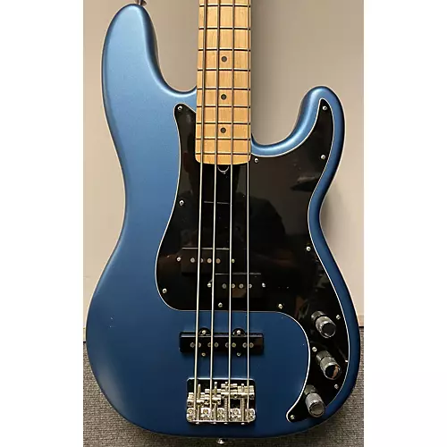 Used 2019 Fender American Performer Precision Bass Lake Placid Blue Electric Bass Guitar Lake Placid Blue - musicians--Friend