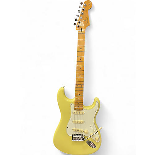 Used Fender Player Stratocaster Buttercream Solid Body Electric Guitar Buttercream - musicians--Friend
