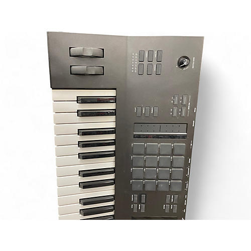 Used Akai Professional MPC Key 61 Keyboard Workstation - musicians--Friend