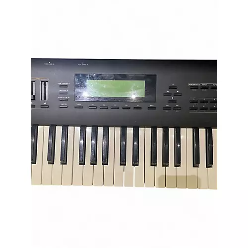 Used Roland D70 Synthesizer - musicians--Friend