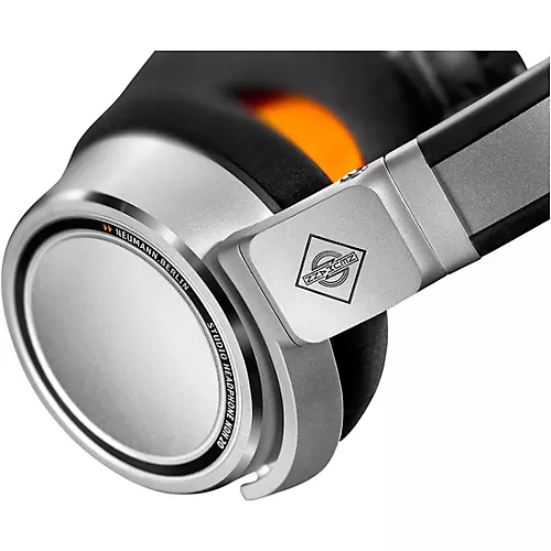 Neumann NDH 20 Closed-Back Studio Monitoring Headphones Silver - musicians--Friend