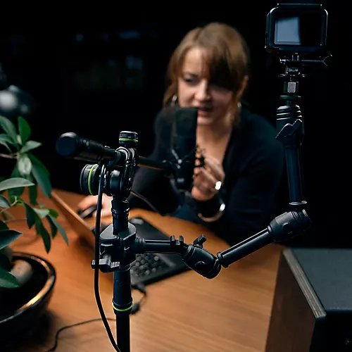 Gravity Stands Gravity MS 0200 SET1 - Microphone Pole for Table Mounting Including Table Clamp and Boom - musicians--Friend