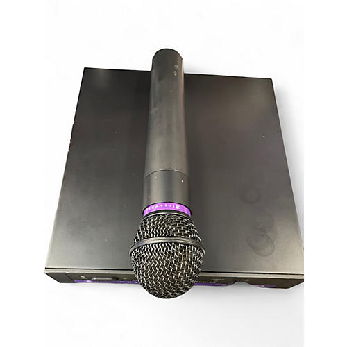Used Audio-Technica ATWR220 Dynamic Microphone - musicians--Friend