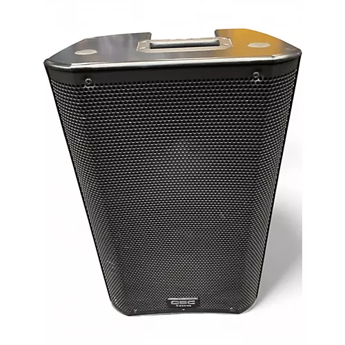 Used QSC K10 Powered Speaker - musicians--Friend
